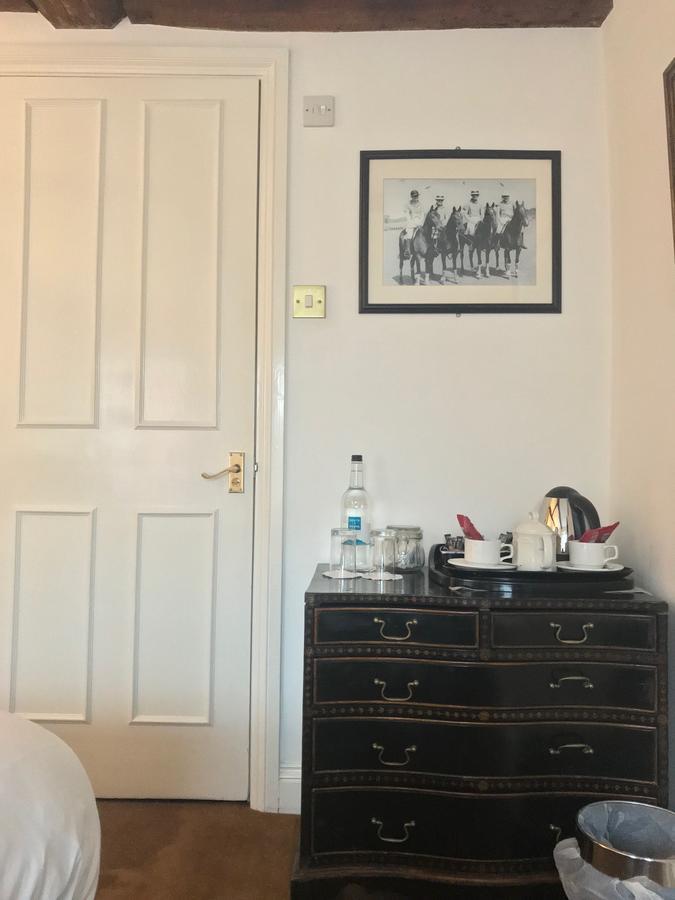 The Angel B&B Чичестер Экстерьер фото