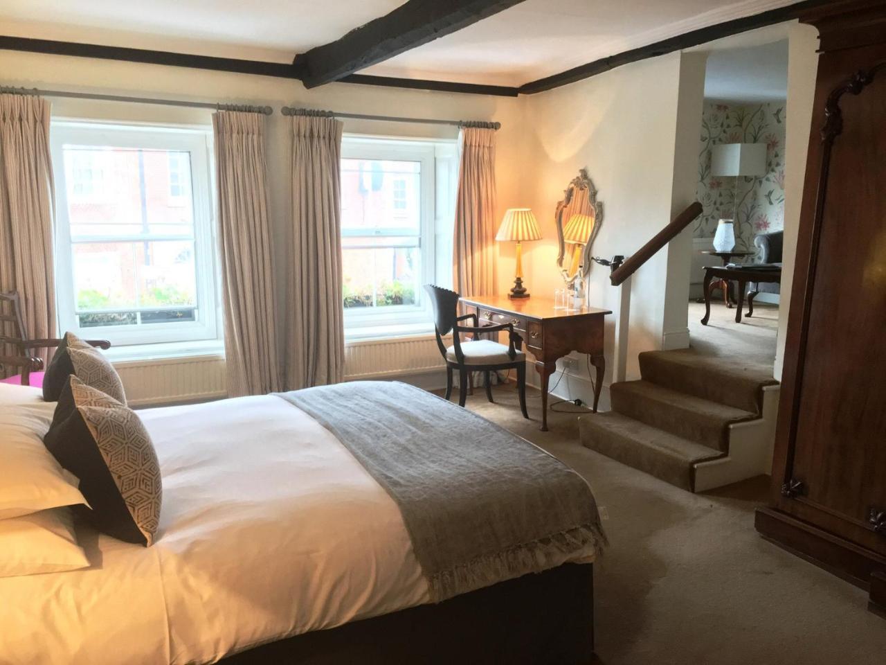 The Angel B&B Чичестер Экстерьер фото
